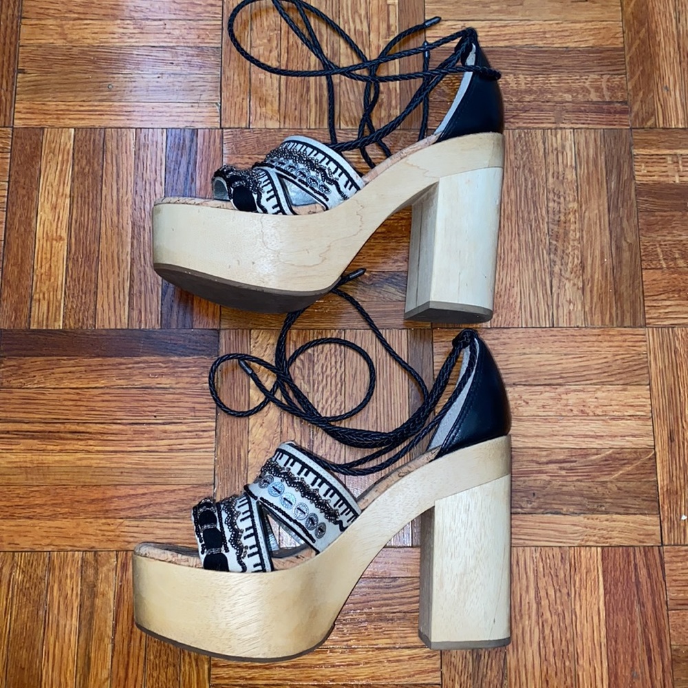 Sam Edelman Mel Embroidered Wooden Platform Sandal - Picture 5 of 7